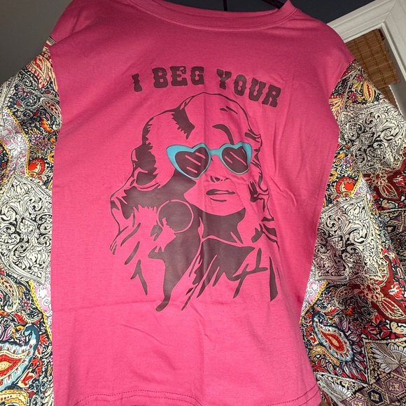 BOHO Dolly Parton flowy shirt - Picture 2 of 5